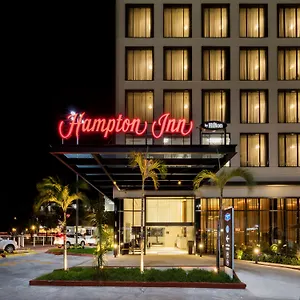 https://hampton-inn-by-hilton-cancun-cumbres.quintano-roohotels.com